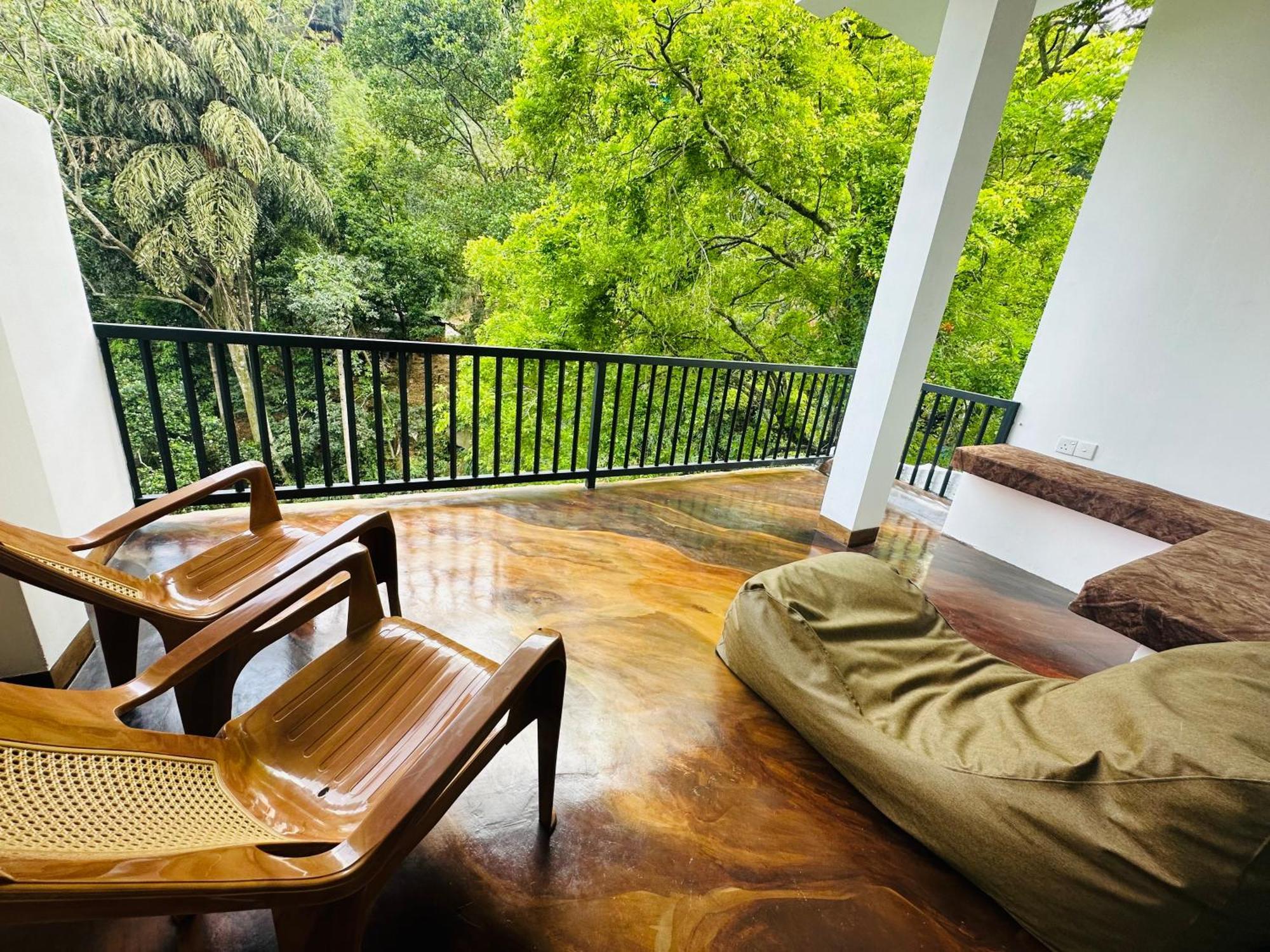 River Splendour Home Stay Ella Exterior foto