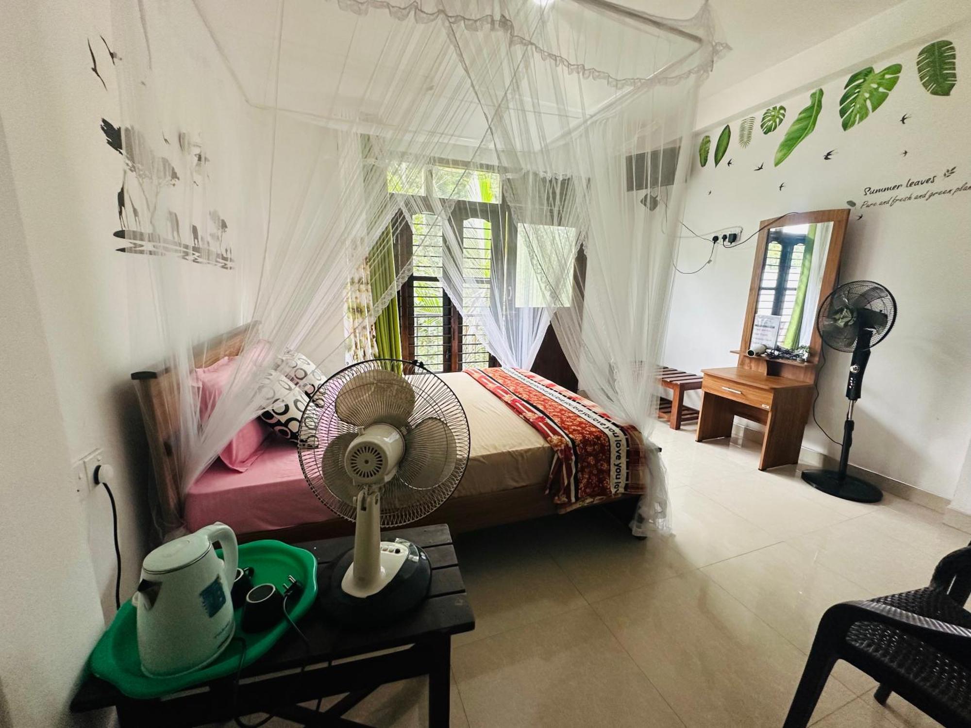 River Splendour Home Stay Ella Exterior foto