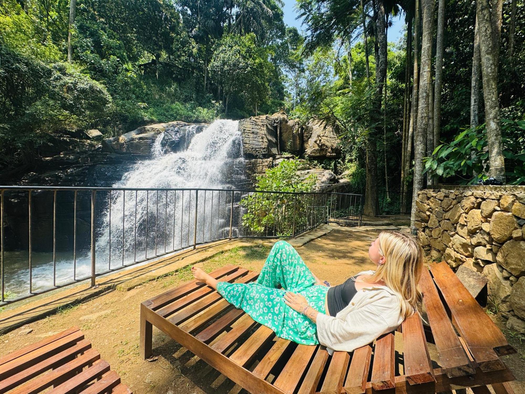 River Splendour Home Stay Ella Exterior foto